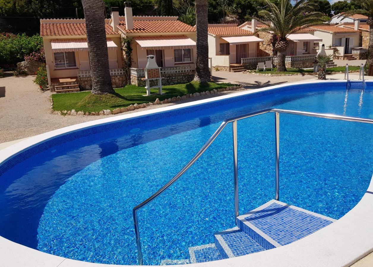 Beach Resort La Margarita โอสปิตาเล็ต เด ลินฟันต์ ภายนอก รูปภาพ